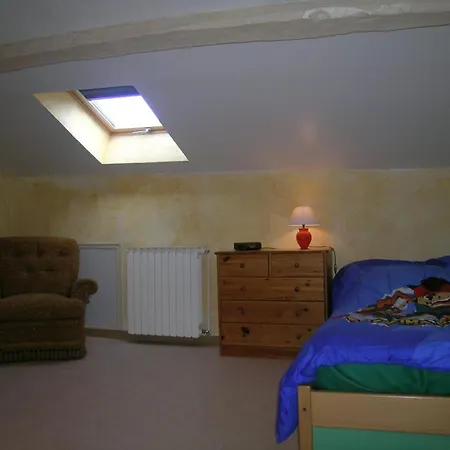 Casa de Férias Maison Rénovée à Avec Spa, Wifi Et Animaux Acceptés - Fr-1-489-294 *